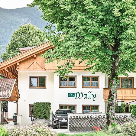 Ferienwohnungen "Zur Wally" Garmisch-Partenkirchen Exteriér fotografie