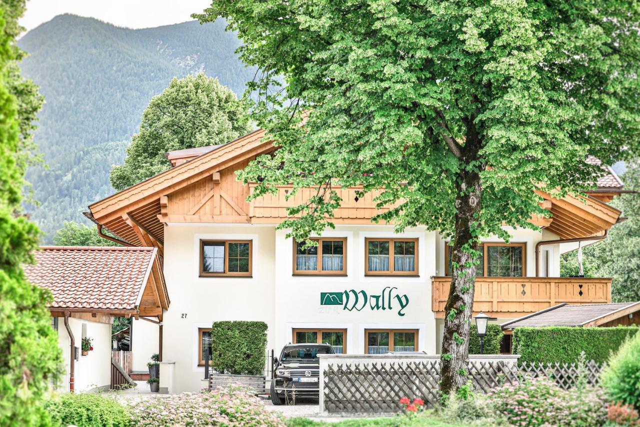 Ferienwohnungen "Zur Wally" Garmisch-Partenkirchen Exteriér fotografie
